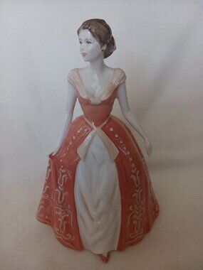 Excellent Condition 2003 Royal Doulton Summer's Dream HN4660. SIGNED No Box